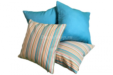 Комплект подушек с разноцветными полосками