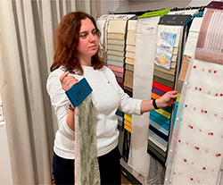 На замере с дизайнером